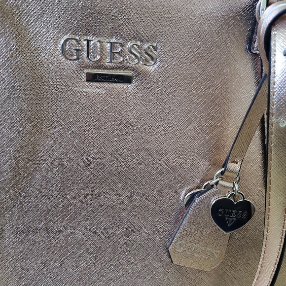 Guess Pink Shimmery Tote Bag with Structured Design - Picture 2 of 9
